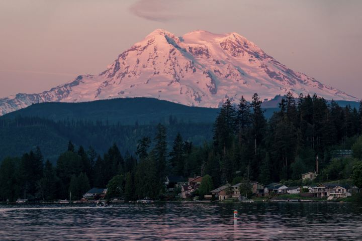  Mt. Rainier, Washington